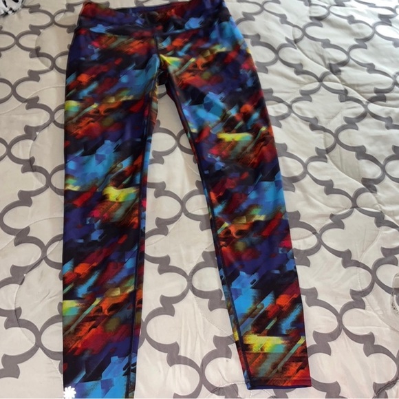 Women’s Athleta Abstract Design Colorful Like New Size Small Leggings - Picture 1 of 5